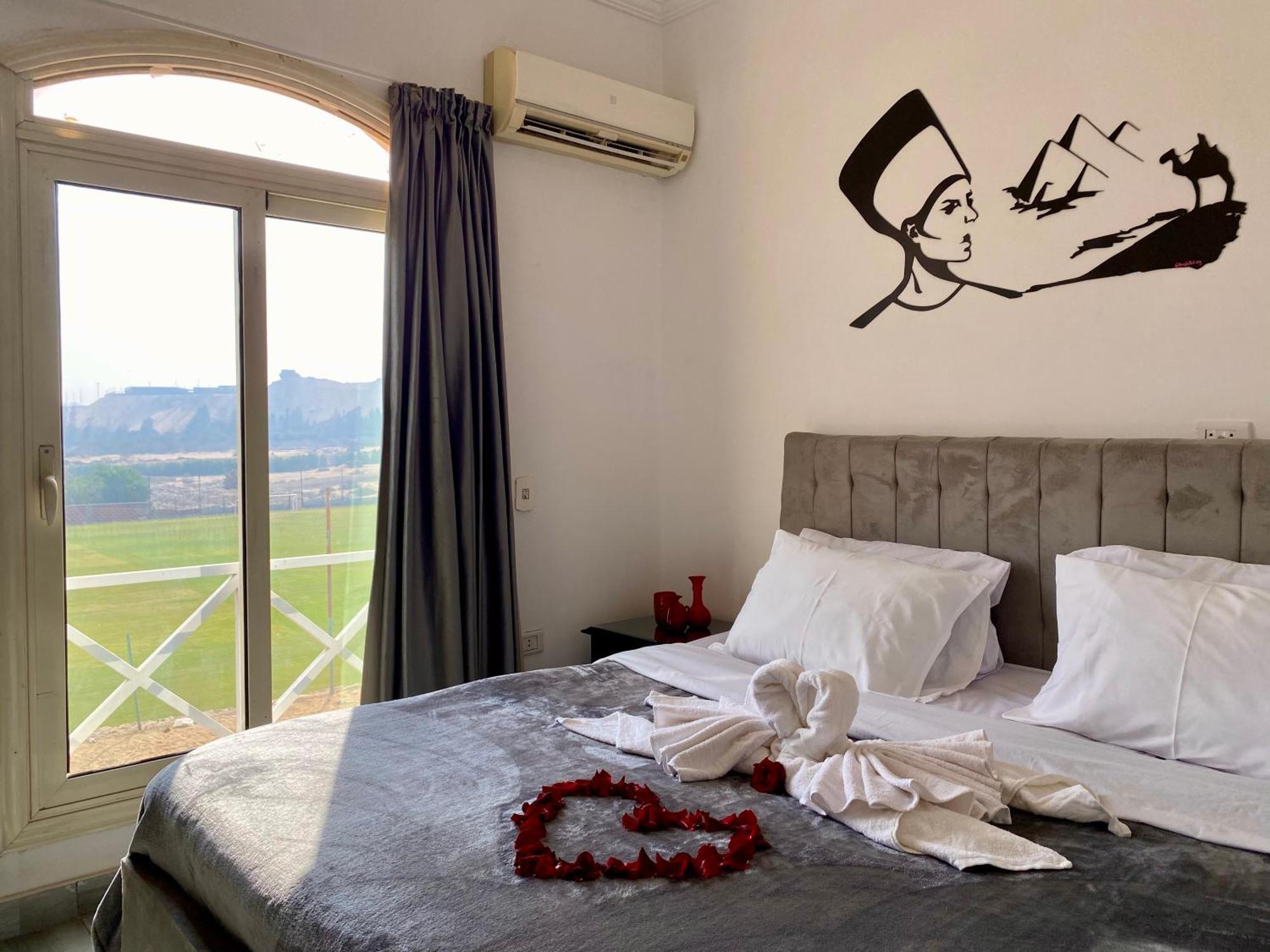 K Boutique Hotel Medspa-Pyramids & Grand Egyptian Museum Ghatati Esterno foto