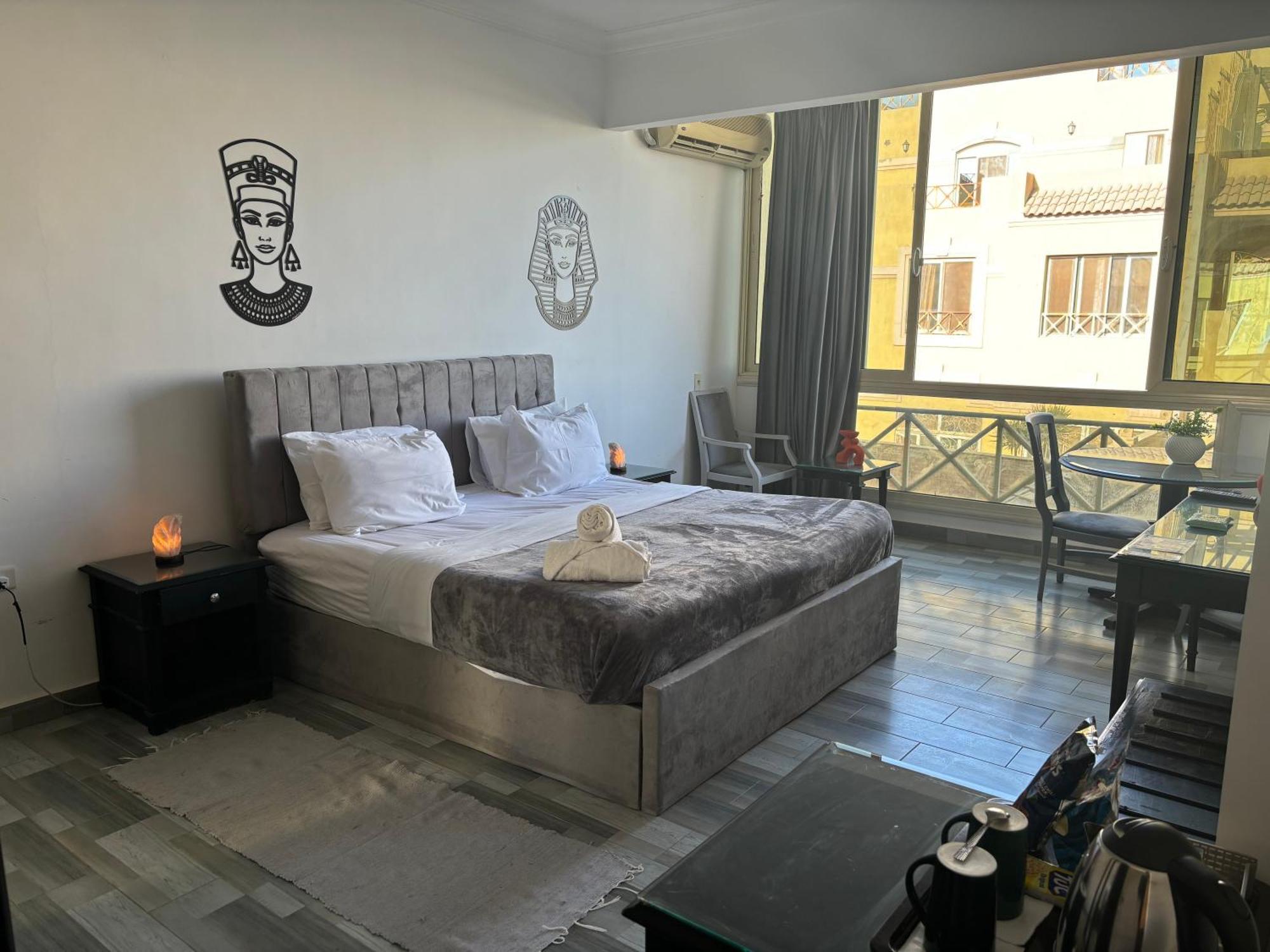K Boutique Hotel Medspa-Pyramids & Grand Egyptian Museum Ghatati Esterno foto